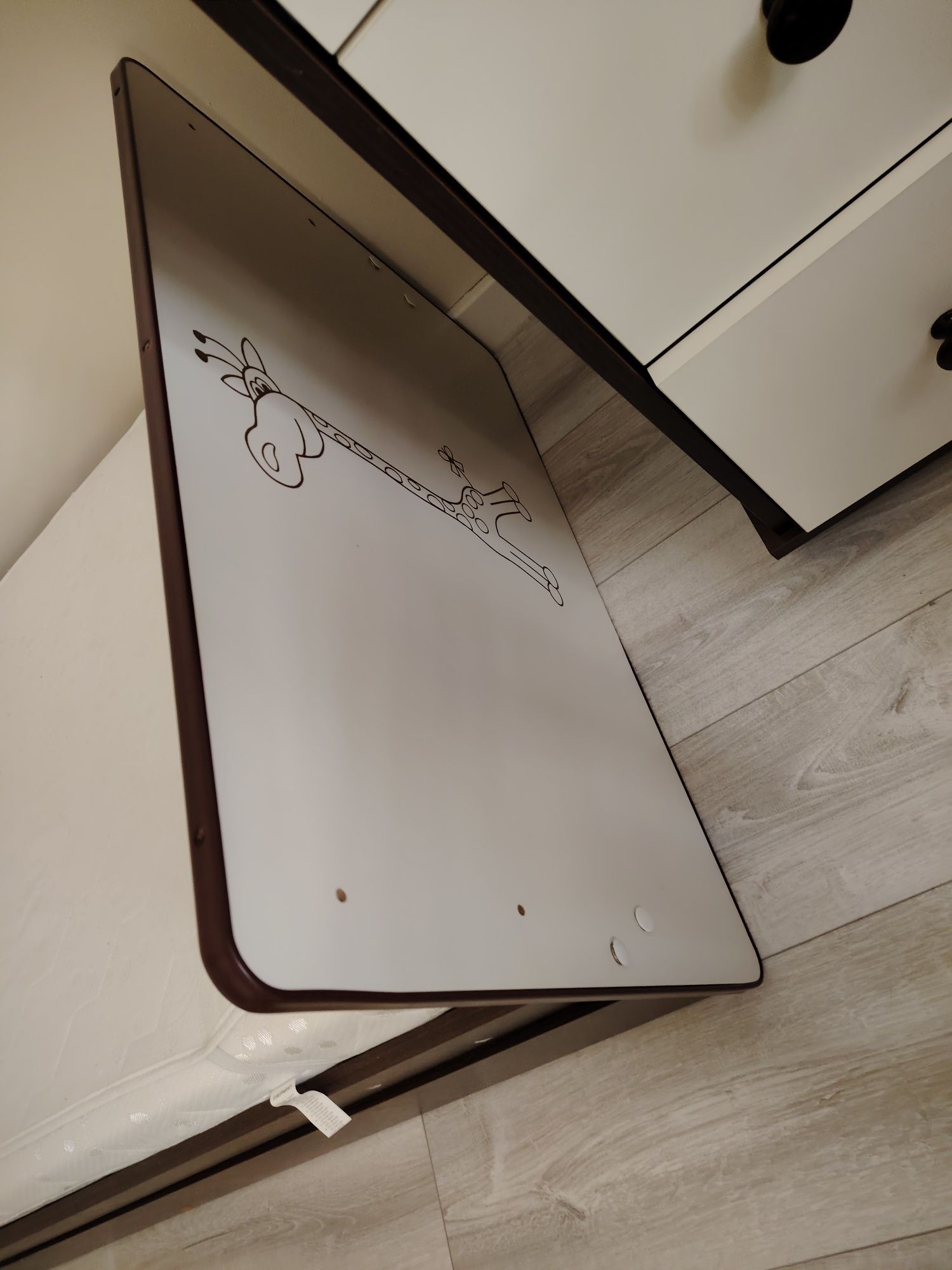 Łóżeczko klupś 2w1  140x70