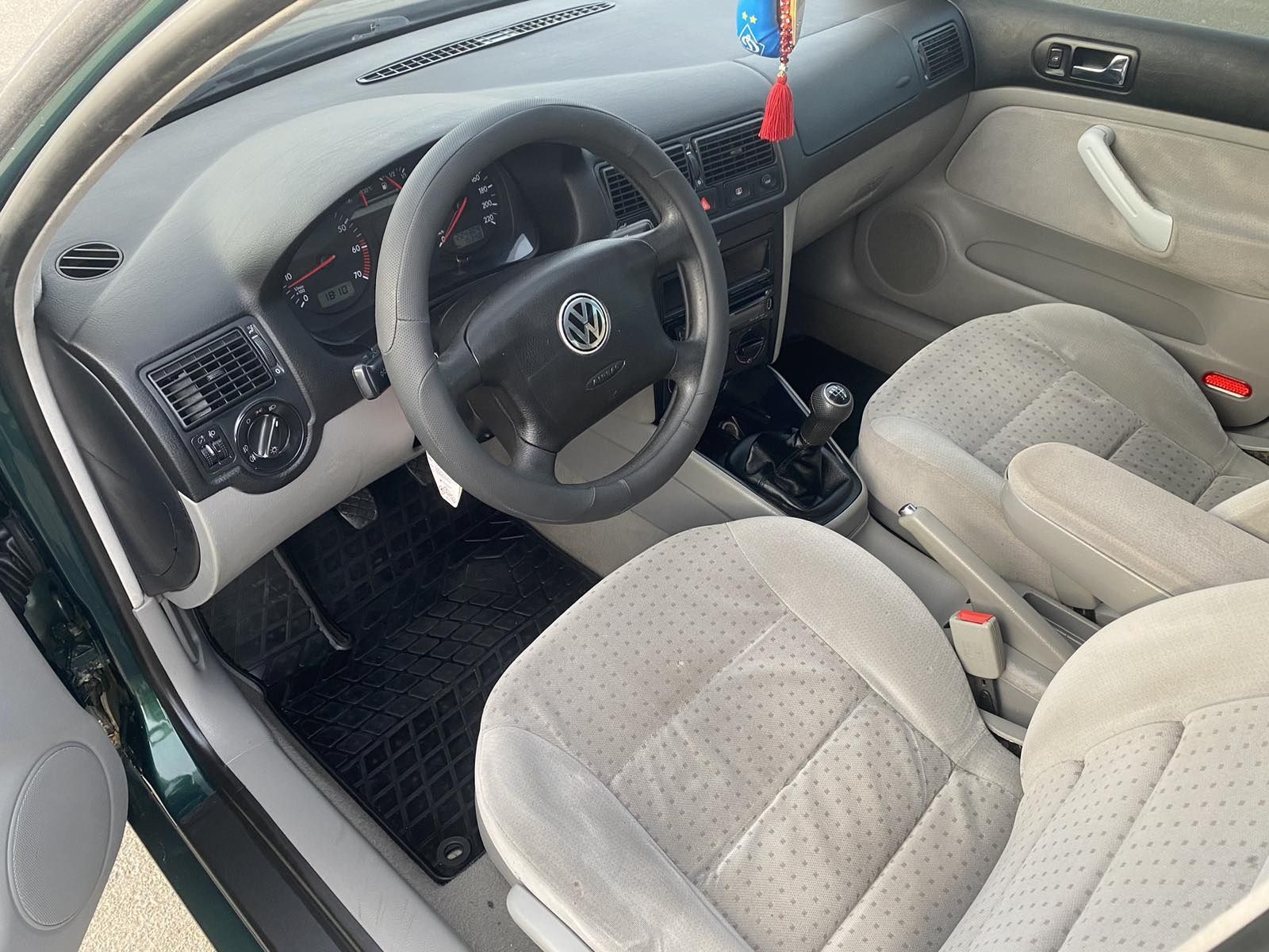 Продам VW GOLF 4