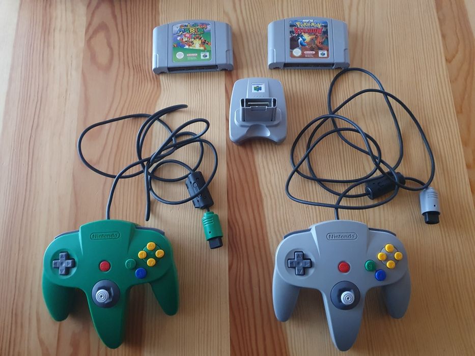 Nintendo 64 dwa.pady dwie gry i gameboy transmiter
