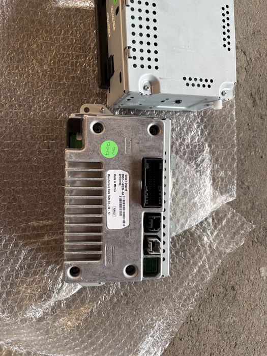 Ford Focus 3 Sync 2 повний комплект з рамкою.