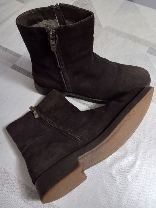 Ботинки мужские замшевые.