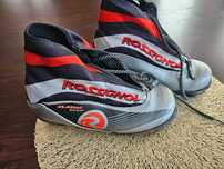 Buty biegowe Rossignol Classic junior rozmiar 35, wiązanie NNN