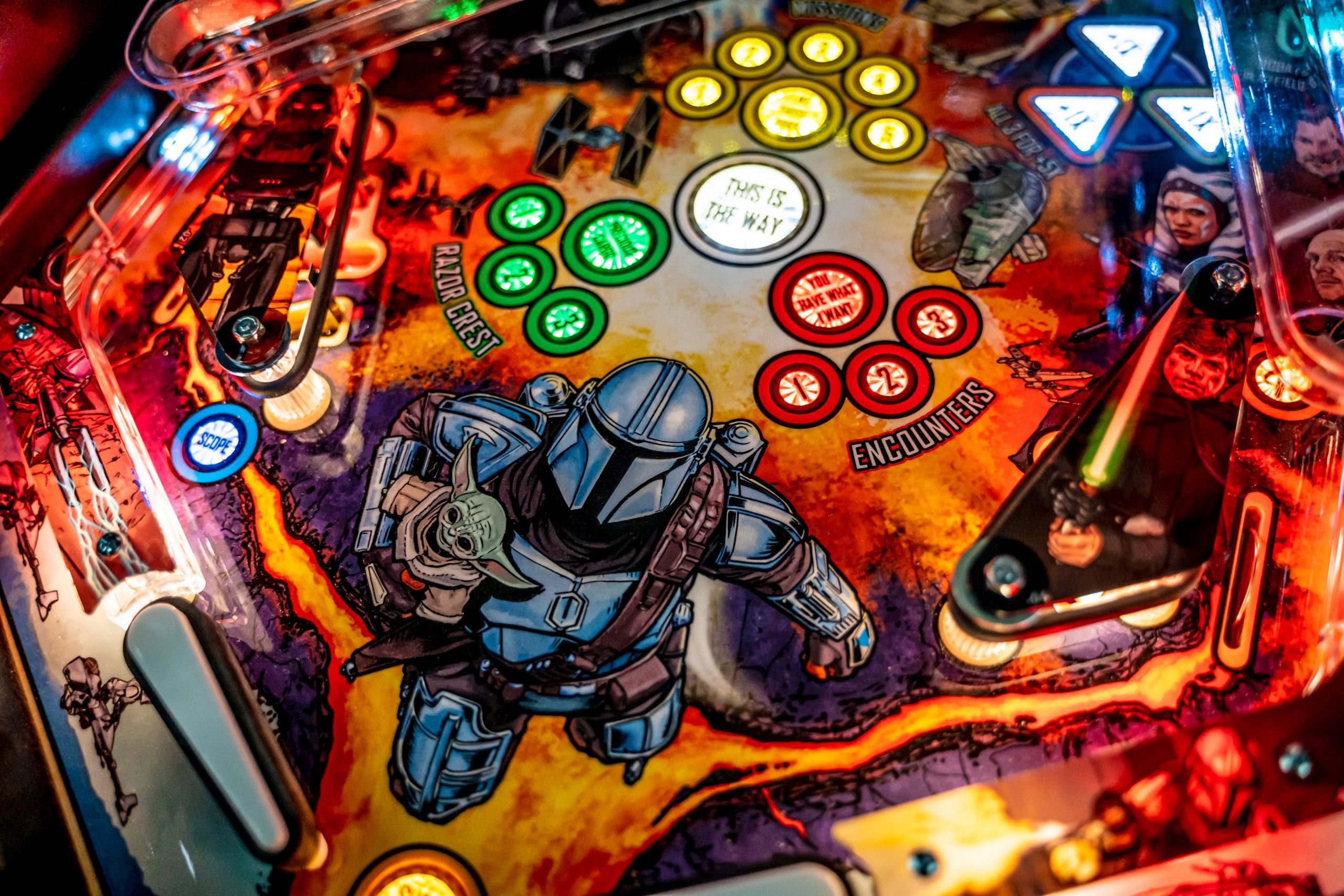 Flipper Fliper Pinball Mandalorian PRO Stern - NOWY