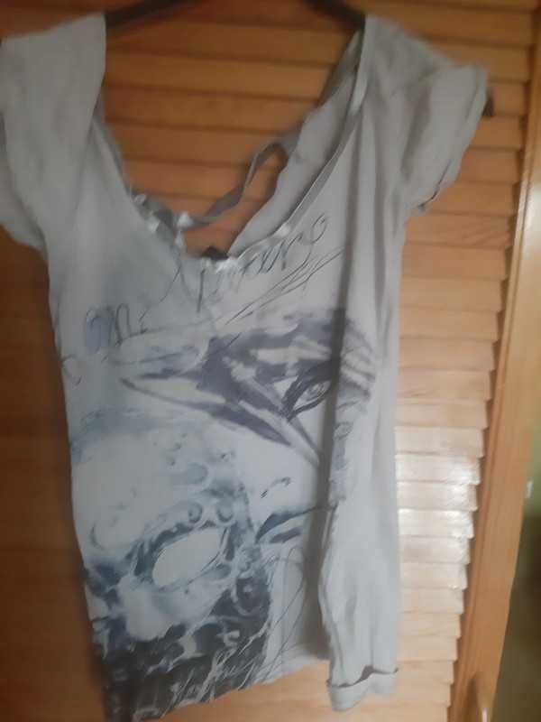 koszulka z kokardą