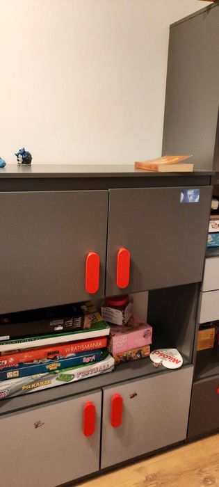 Zestaw mebli dziecięcych/ młodzieżowych