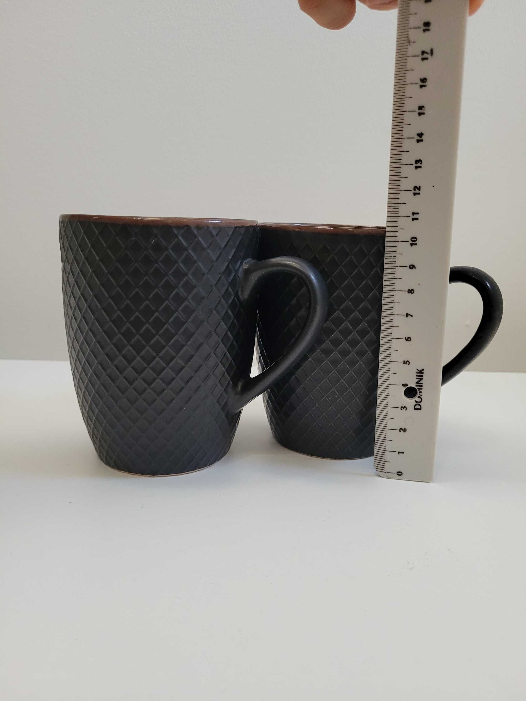 Stylowy Kubek CZARNY do picia kawy herbaty ziół na prezent 400 ml