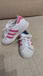 Продам детские кроссовки Adidas 28 размера
