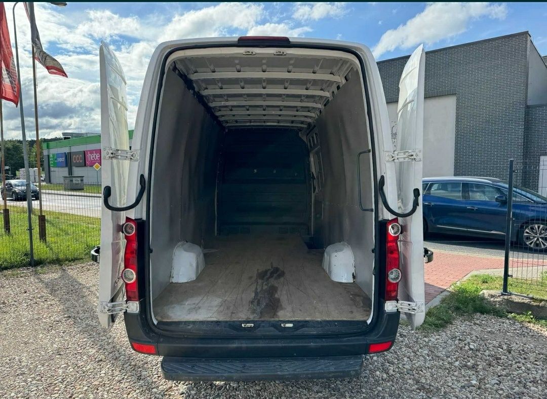 Wypożyczalnia Perfekt Szczecinek wynajem busa blaszak VW Crafter