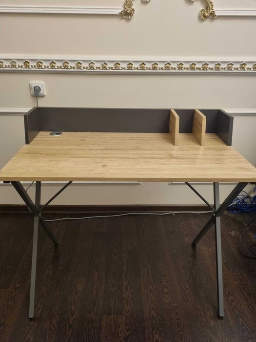 Стіл письмовий комп'ютерний компактний Онікс CD-18103 90x50x84 см