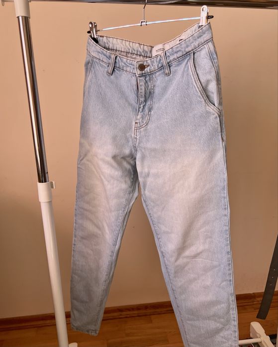 Джинси Reserved.