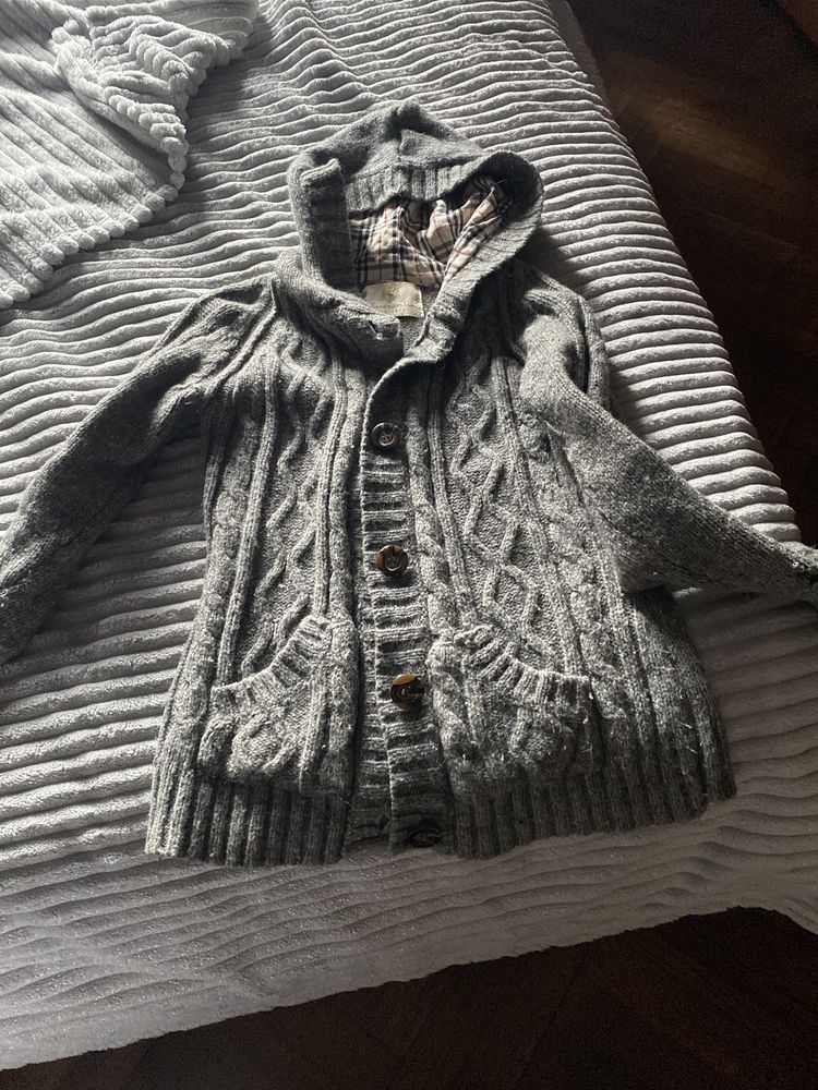 Sweter Abercrombie