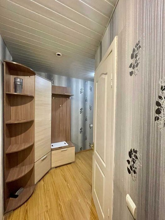 Продам 1 кімнатну квартиру, проспект О. Поля 90