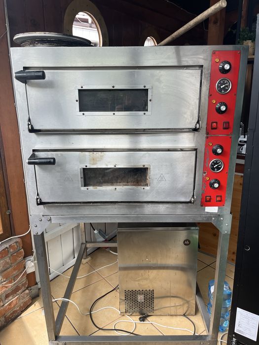 Elektryczny piec do pizzy Stalgast