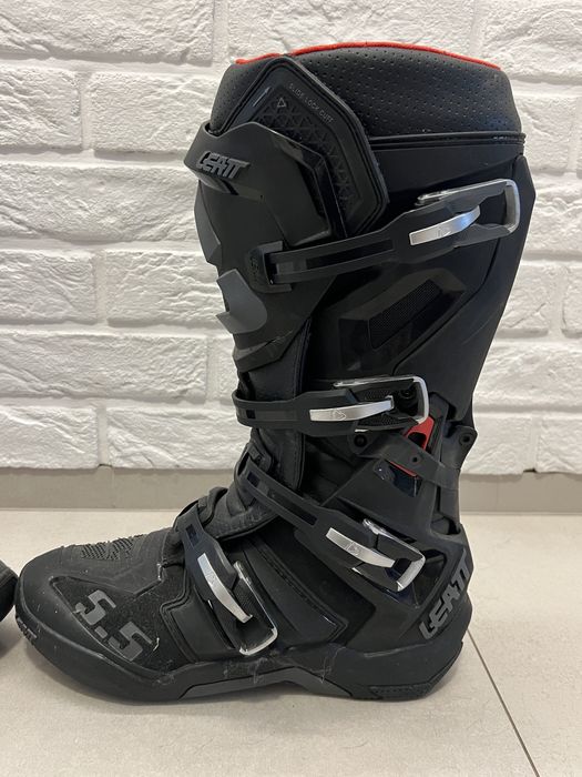 Buty LEATT 5.5 flexlock