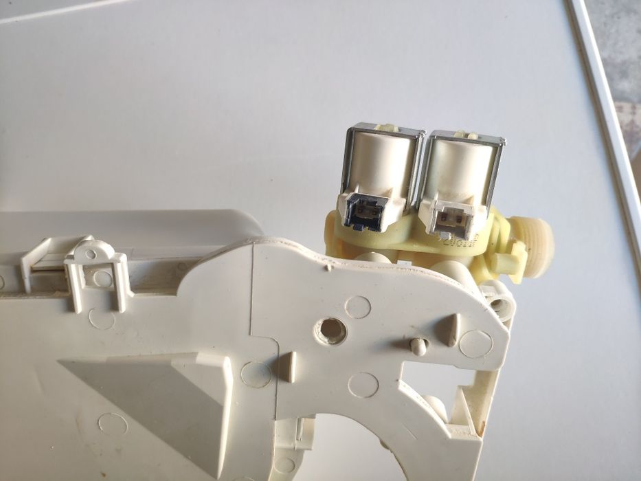 Запчастини до Ariston AQSL U 09 CSI.