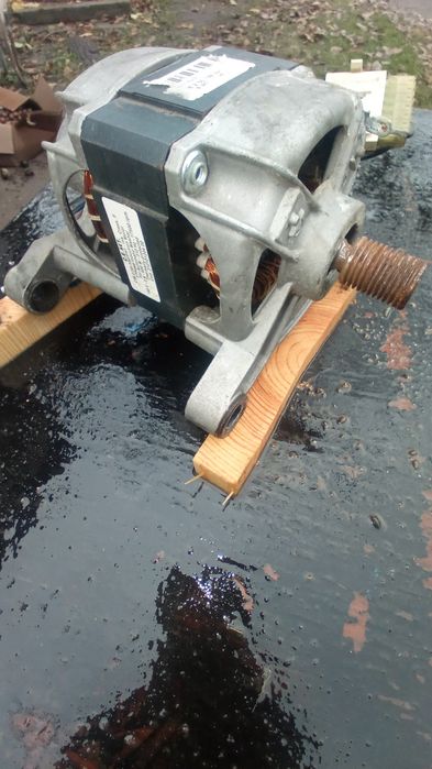 Продам двигун до пральної машини 600 ватт