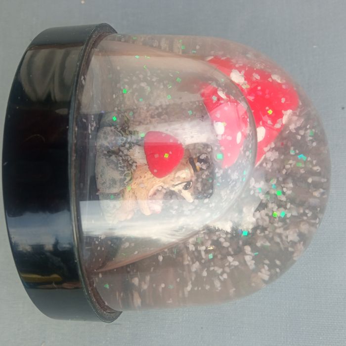 IKEA kula śnieżna z borsukiem dekoracyja świąteczna gwiazdka