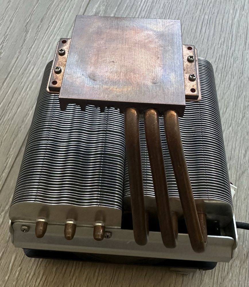 Кулер під LGA775 Thermaltake Big Typhoon