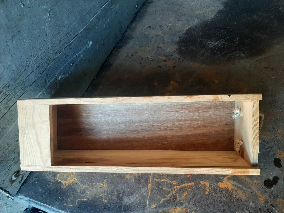 Caixa nova em madeira Quinta da Alorna.