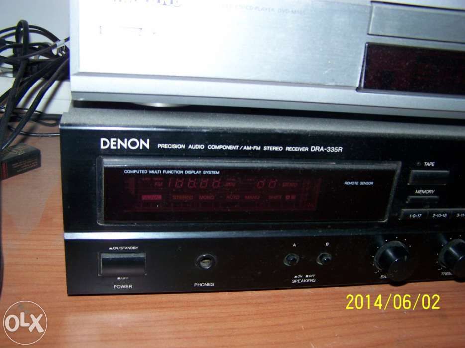 Amplificador DENON com comando