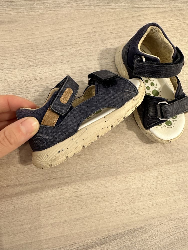 Босоножки chicco eco+ 22 размер
