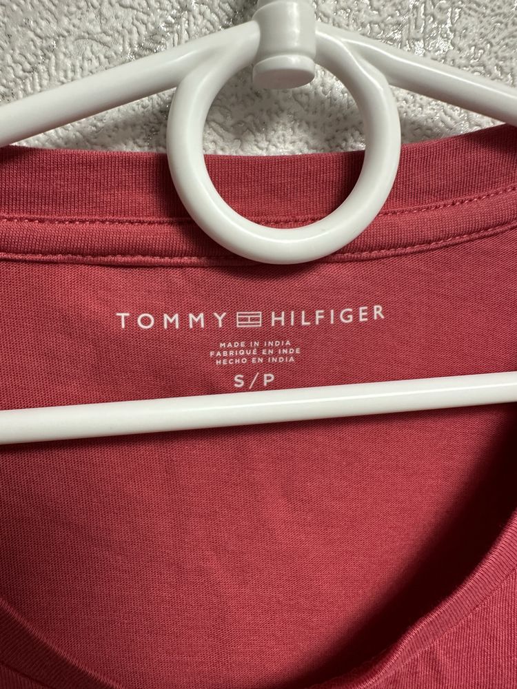 Футболка tommy hilfiger, оригінал, розмір S
