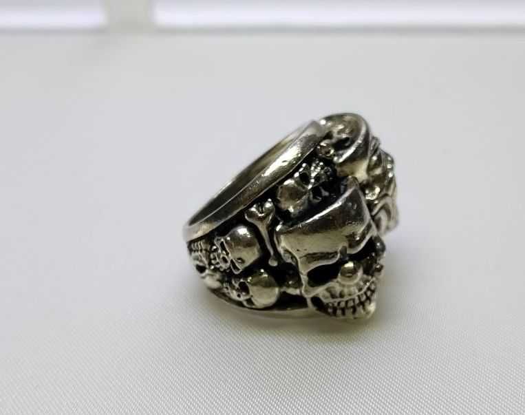 Sygnet srebrny - Czaszki - nr 027 - próba 925