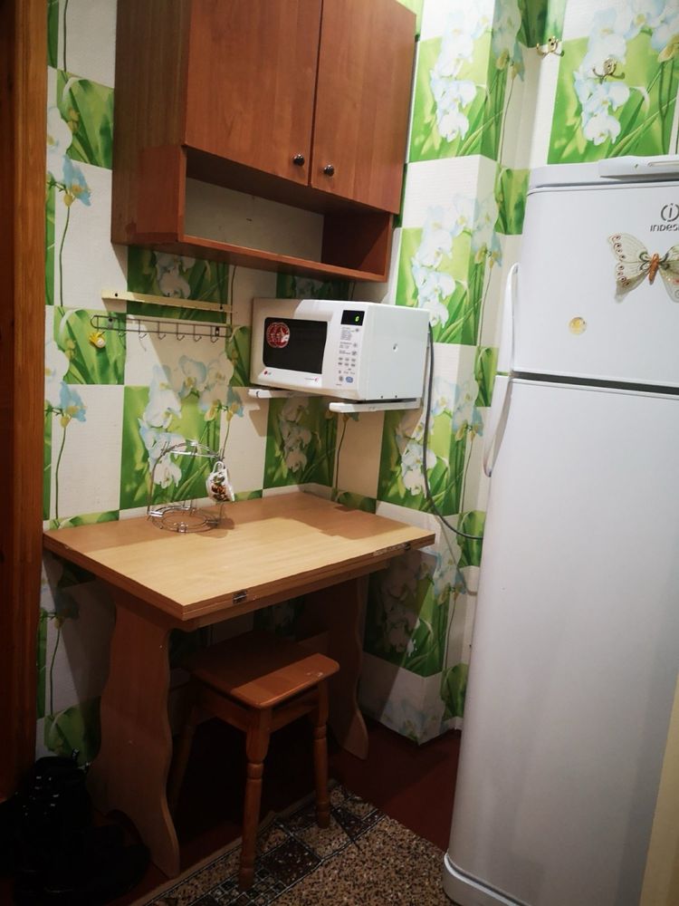 Продам кімнату з балконом і водою