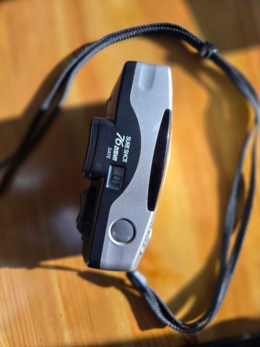 CANON SURE SHOT 76 ZOOM/Date