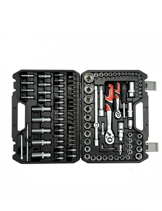 Набір інструментів Yato 108 YT-38791

 Набор Ключей Комплект Yato 108