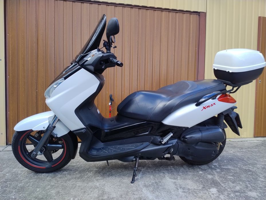 Sprzedam Yamahę x max 125