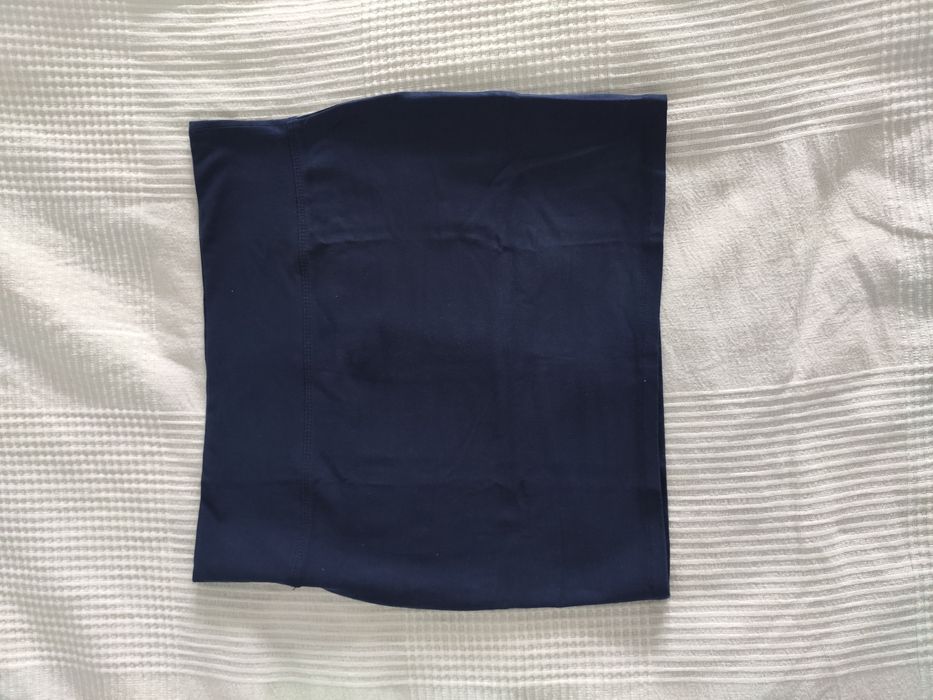 Granatowy Mini top z c&a