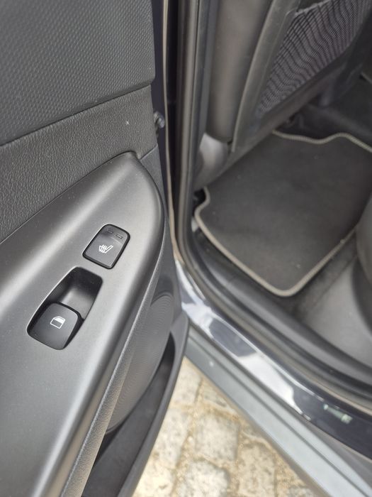 Aluguer de Veículo para TVDE - Hyundai kauai Electric 64kwh