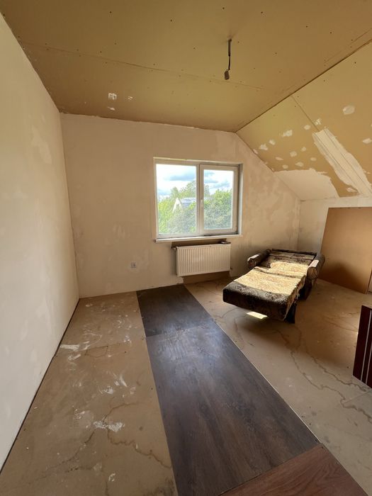 Продаж двоповерхового будинку на Марʼянівці