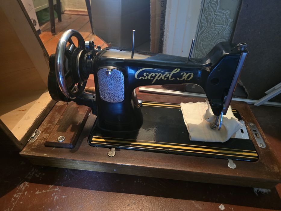 Швейна машинка ручна Cspel 30