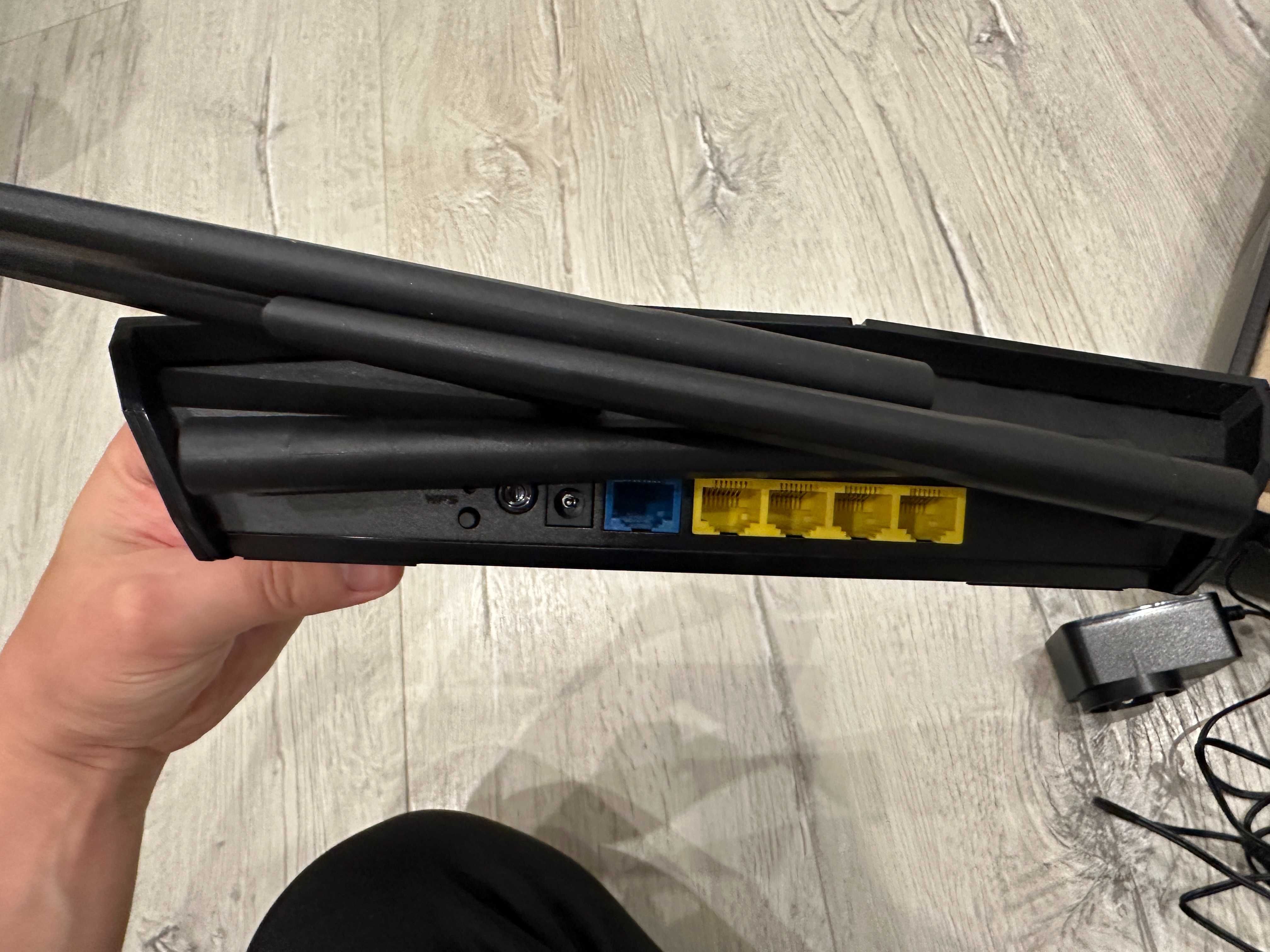Маршрутизатор Asus RT-AX57 WiFi6/ AX3000/ 1 Гбіт/с (на гарантії)