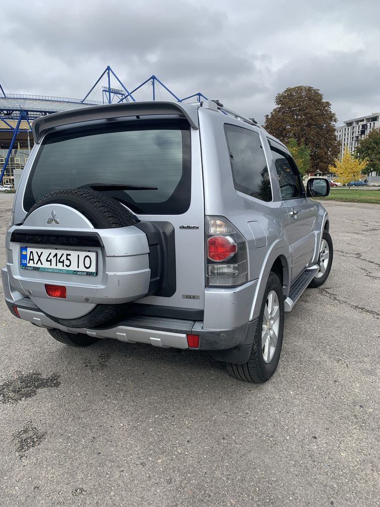 Продам Mitsubishi Pajero Wagon 3D