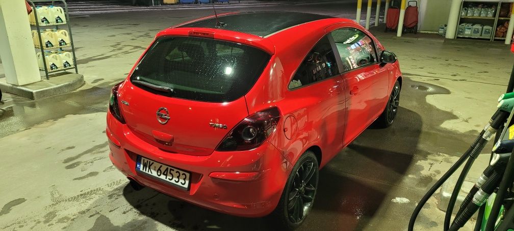 Opel Corsa D 1.4 Turbo Black Color Edition
