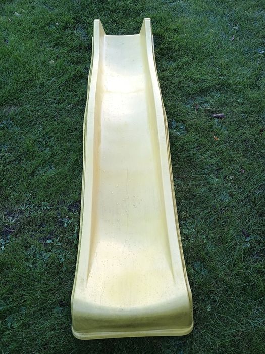 Ślizg o długości 2,2m.