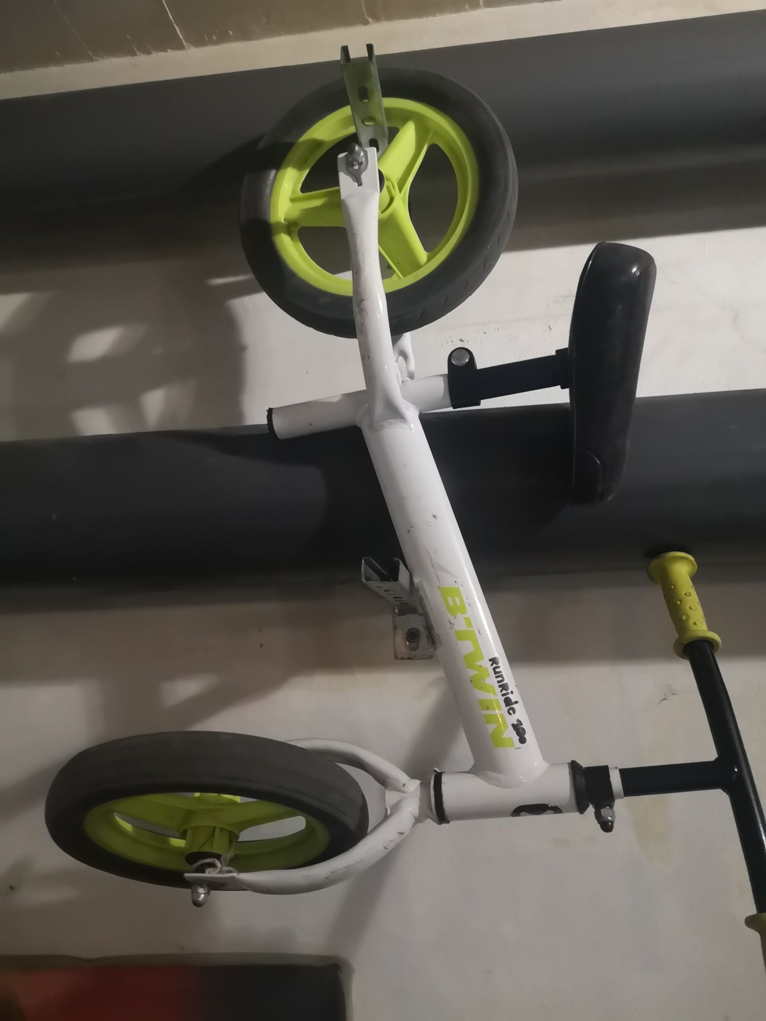 Bicicleta sem pedais Decathlon