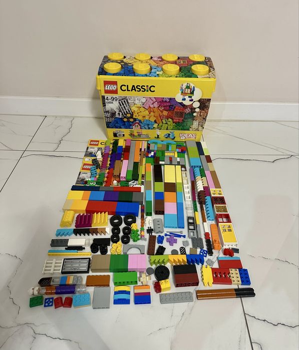 Duży Zestaw klocków z pojemnikiem Lego Classic 10698 / 790 sztuk