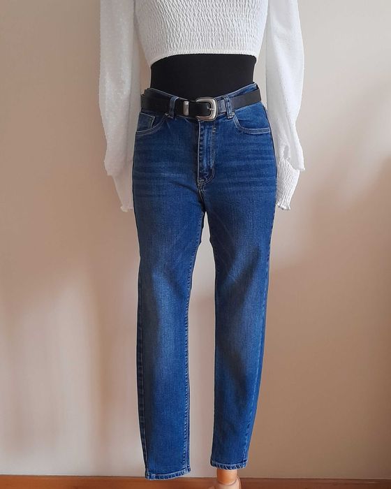 Jeansy ze średnim stanem elastyczne skinny S/36 Reserved