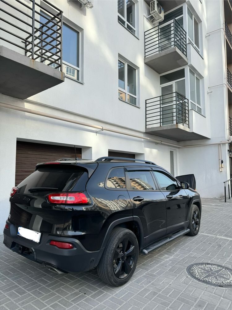 Продам авто jeep cherokee