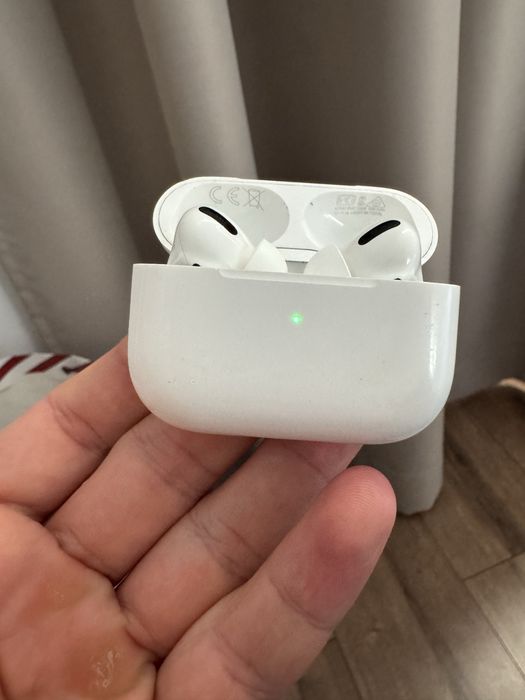 AirPods Pro 1. generacji (A2084/A2083)