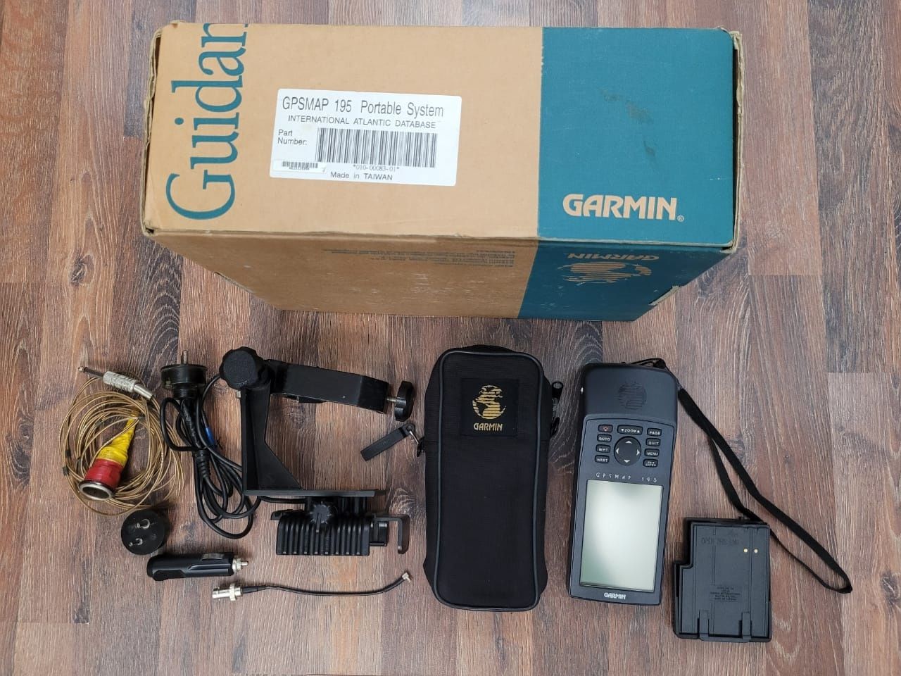 Garmin gpsmap 195 авиационный навигатор