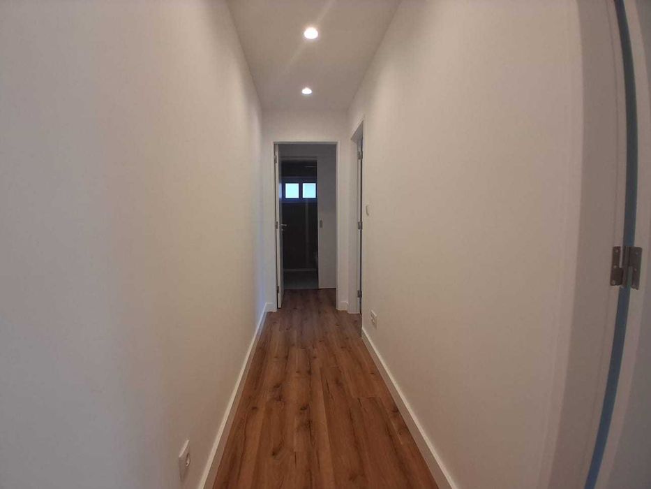 Apartamento t3 Lumiar 2 terracos 2 wc,garagem, totalmente remodelado