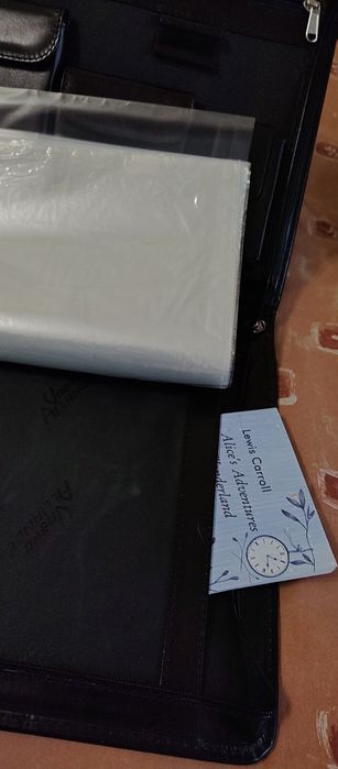 Дипломат, шкіряний, тривожна валізка для документів