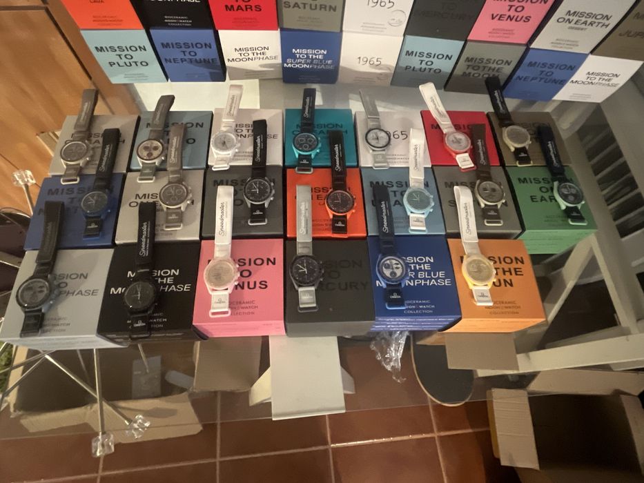 Omega x Swatch Varias cores