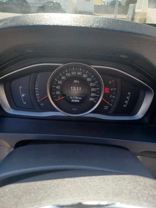 Volvo V60 D4 - 2014 - Automática - Excelente Estado