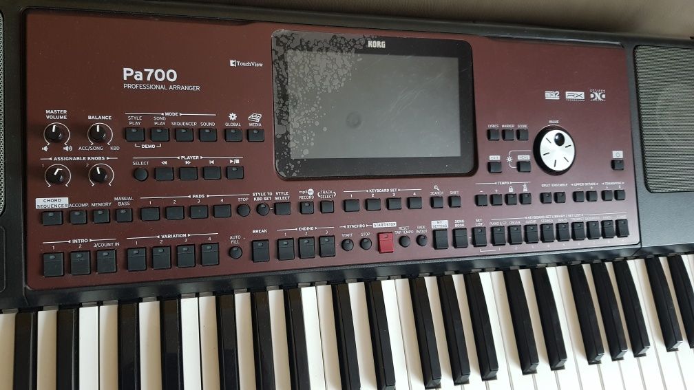 Korg pa700 z gwarancją